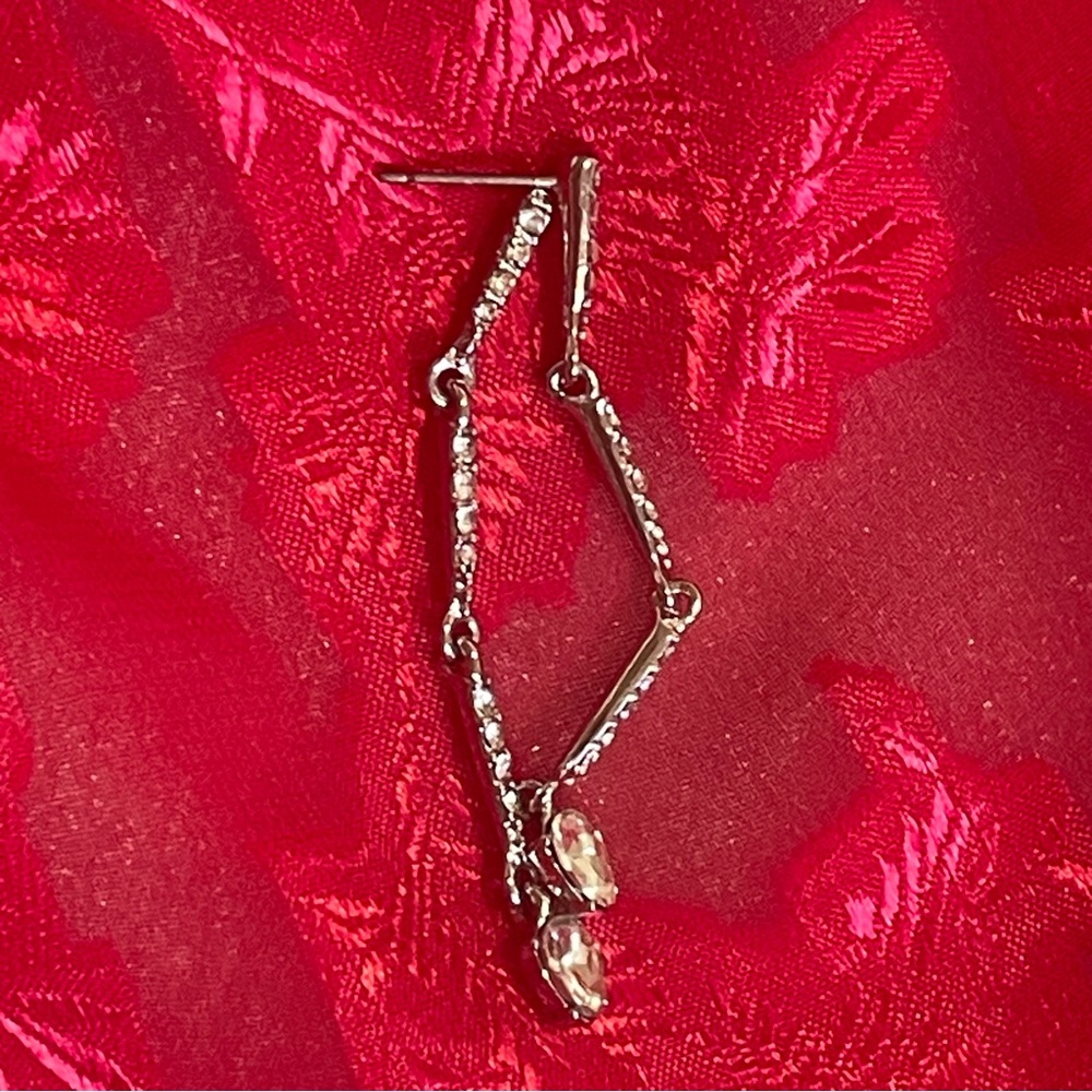 Vintage Dangle Long Drop Earrings Crystals Silver-Tone stud - Picture 4 of 5